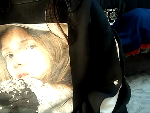 Anaconda-Mall online show from February 5, 6:04 pm