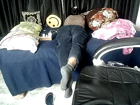 Anaconda-Mall online show from November 30, 5:36 pm