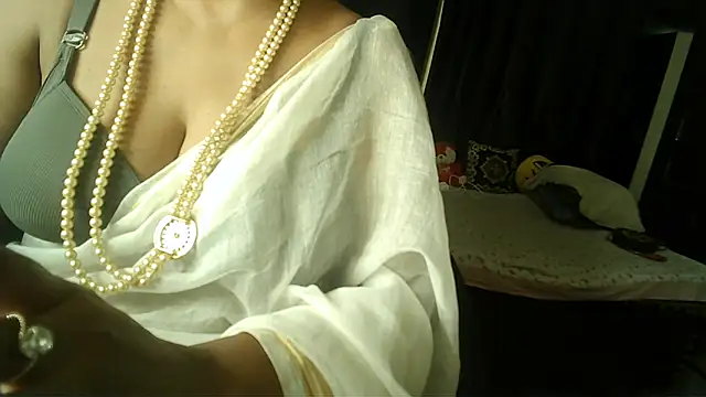 Anaconda-Mall online show from May 18, 8:13 pm