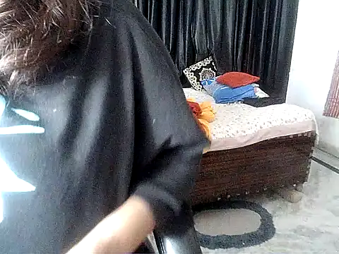 Anaconda-Mall online show from October 29, 3:11 pm