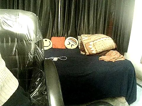 Anaconda-Mall online show from December 17, 4:01 pm