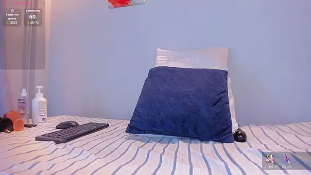 Violet horny05 online show from November 6, 7:29 pm