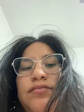 Snapshot of johanageminis chatting on September 28, 10:39 pm johanageminis online show from September 28, 10:39 pm