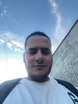Pablo EscobarGomez online show from May 3, 10:57 pm