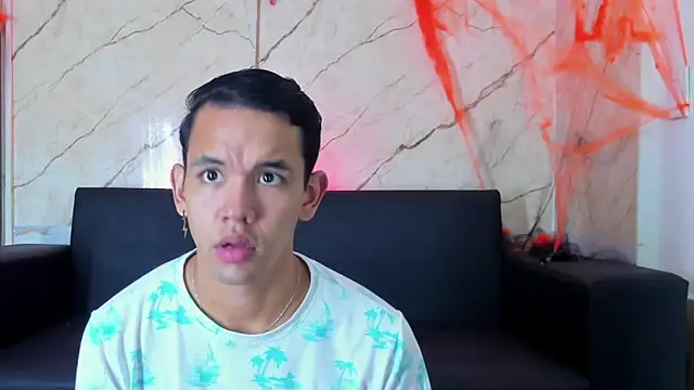 jeremytonner online show from October 25, 3:38 am