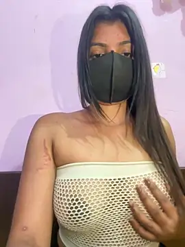 Snapshot of _01ruhi chatting on November 9, 5:39 pm 01ruhi online show from November 9, 5:39 pm