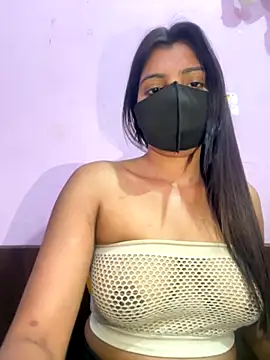 Snapshot of _01ruhi chatting on December 3, 7:46 pm 01ruhi online show from December 3, 7:46 pm