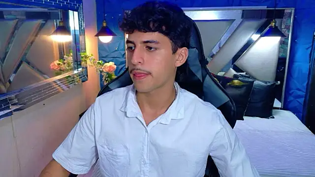 Snapshot of Alan_Del_Reyx chatting on February 11, 6:30 pm Alan Del Reyx online show from February 11, 6:30 pm