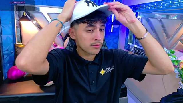 Snapshot of Alan_Del_Reyx chatting on September 26, 4:41 am Alan Del Reyx online show from September 26, 4:41 am