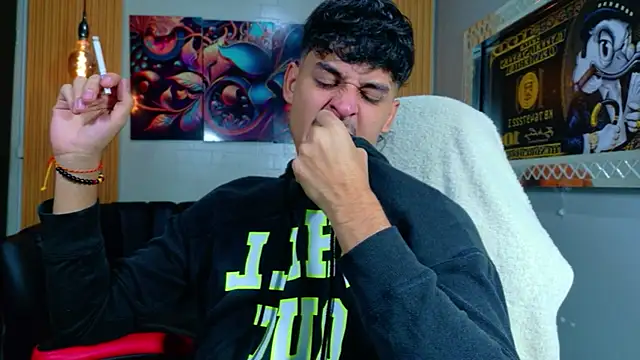 Snapshot of Alan_Del_Reyx chatting on January 11, 5:58 am Alan Del Reyx online show from January 11, 5:58 am