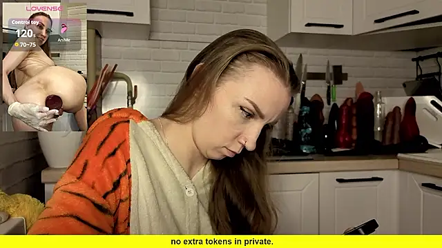 Edena  online show from March 14, 4:13 pm