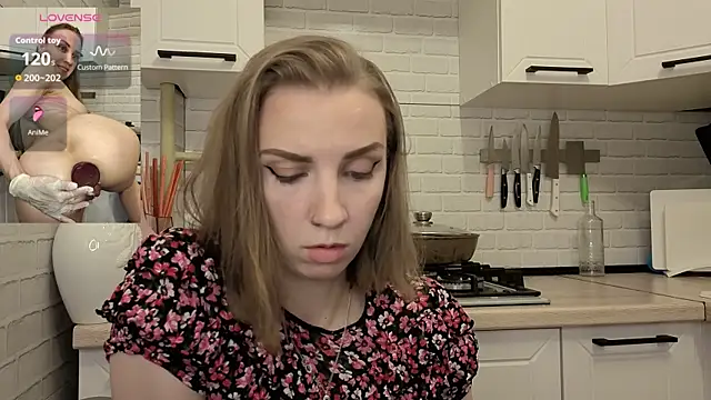 Snapshot of Edena_ chatting on July 2, 7:53 pm Edena online show from July 2, 7:53 pm
