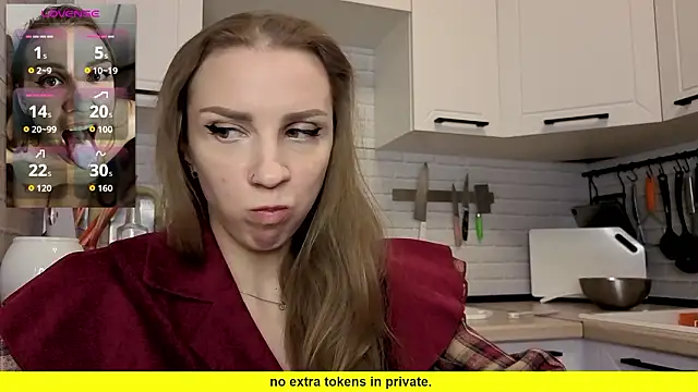 Edena  online show from March 17, 8:45 pm