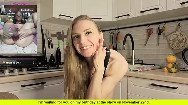 Snapshot of Edena_ chatting on November 17, 8:46 pm Edena online show from November 17, 8:46 pm