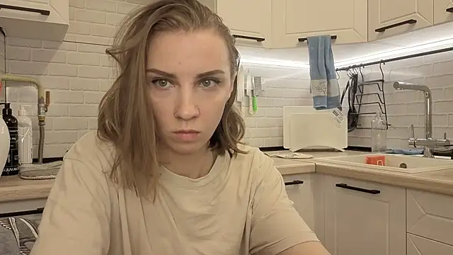 Snapshot of Edena_ chatting on July 19, 8:38 pm Edena online show from July 19, 8:38 pm