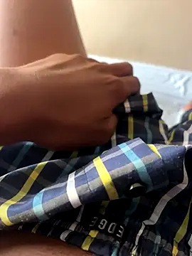 Snapshot of A_Damn_Hard_Cock chatting on November 7, 7:57 am A Damn Hard Cock online show from November 7, 7:57 am