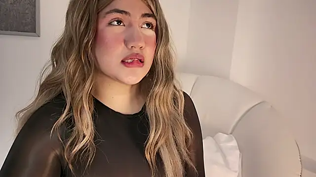 Snapshot of Madii_smith chatting on October 12, 1:12 pm Madii smith online show from October 12, 1:12 pm