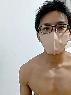 mitsuki0915 online show from January 13, 12:58 am