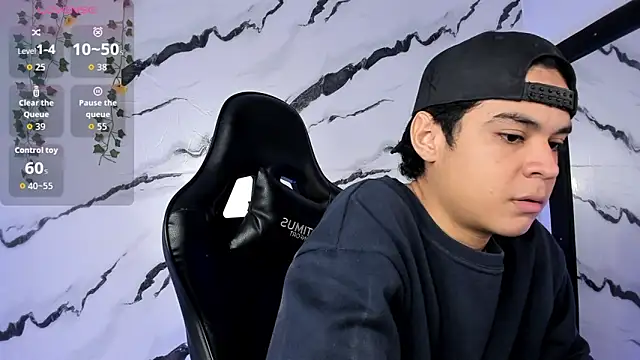 Snapshot of edy_play chatting on February 9, 3:59 am edy play online show from February 9, 3:59 am