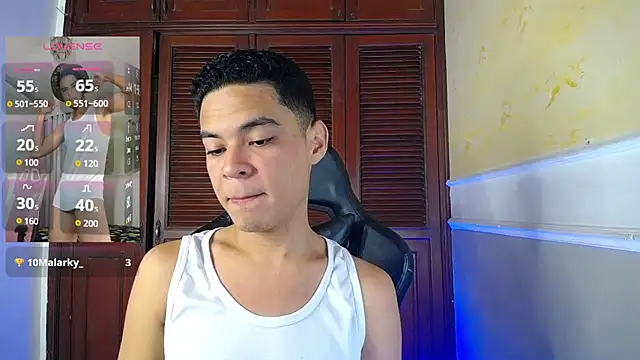 Snapshot of edy_play chatting on September 30, 5:57 am edy play online show from September 30, 5:57 am