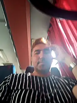 Snapshot of mert0359 chatting on September 10, 1:21 pm mert0359 online show from September 10, 1:21 pm