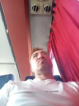 Snapshot of mert0359 chatting on September 9, 1:20 pm mert0359 online show from September 9, 1:20 pm