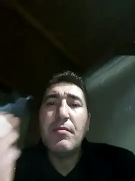 Snapshot of mert0359 chatting on February 16, 2:10 am mert0359 online show from February 16, 2:10 am