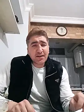 Snapshot of mert0359 chatting on October 16, 12:30 am mert0359 online show from October 16, 12:30 am