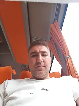 mert0359 online show from July 4, 5:25 am