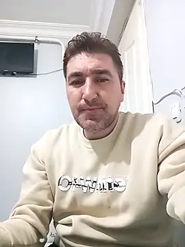 Snapshot of mert0359 chatting on February 21, 10:45 pm mert0359 online show from February 21, 10:45 pm