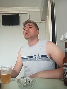 Snapshot of mert0359 chatting on September 12, 2:06 pm mert0359 online show from September 12, 2:06 pm