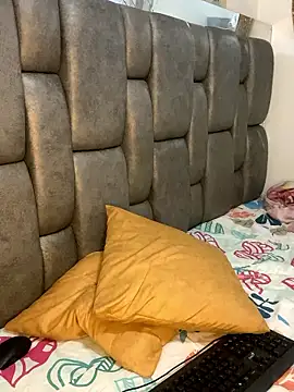 Snapshot of Lady_Dirty444 chatting on November 22, 9:46 pm Lady Dirty444 online show from November 22, 9:46 pm