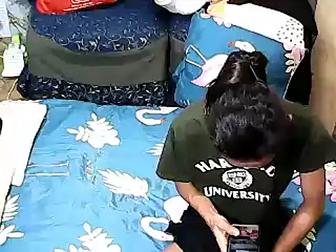 xxhottinybabe online show from November 6, 4:11 pm