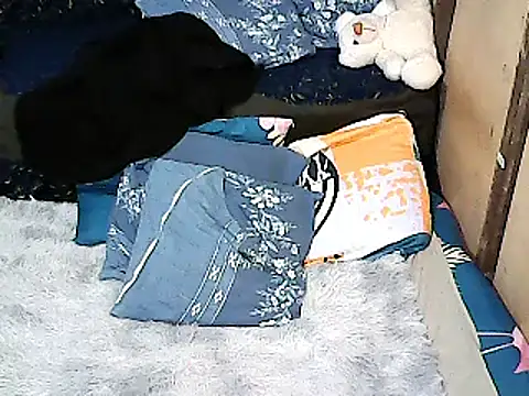 xxhottinybabe online show from September 20, 12:04 am