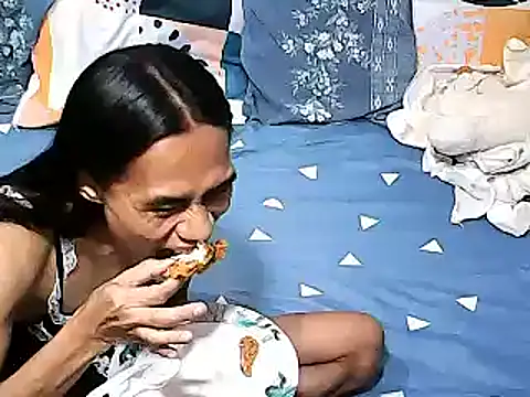 xxhottinybabe online show from March 10, 3:16 pm