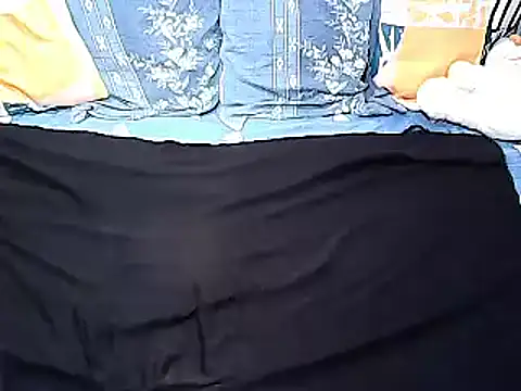 xxhottinybabe online show from March 13, 2:05 am