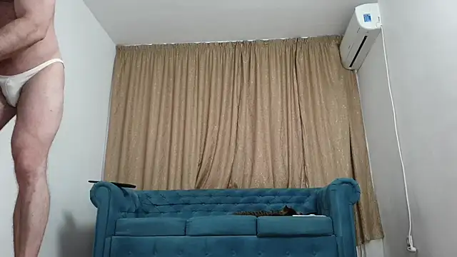 BLOND GOD online show from February 8, 7:39 am