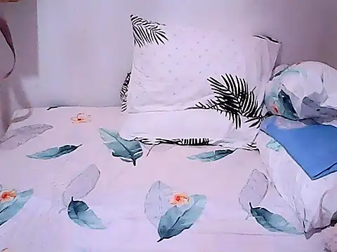 Sweetyummybabygirl online show from June 17, 7:30 am