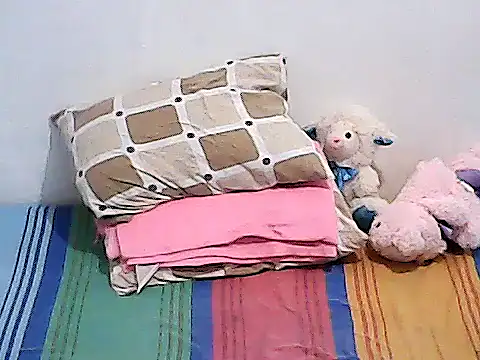 Sweetyummybabygirl online show from June 9, 11:28 pm