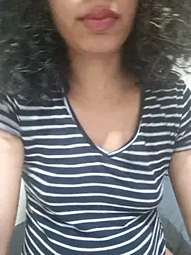 RavenShyfit online show from May 18, 8:46 pm