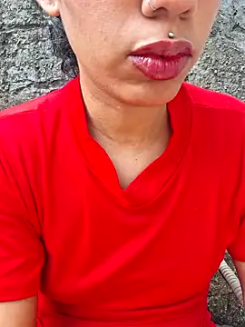 Snapshot of RavenShyfit chatting on December 16, 7:07 pm RavenShyfit online show from December 16, 7:07 pm