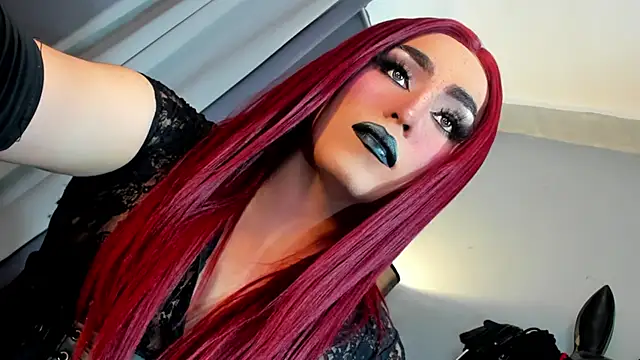 Snapshot of MagnaCumLoader17 chatting on February 10, 12:53 am MagnaCumLoader17 online show from February 10, 12:53 am