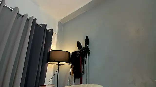 Snapshot of MagnaCumLoader17 chatting on November 29, 10:54 pm MagnaCumLoader17 online show from November 29, 10:54 pm