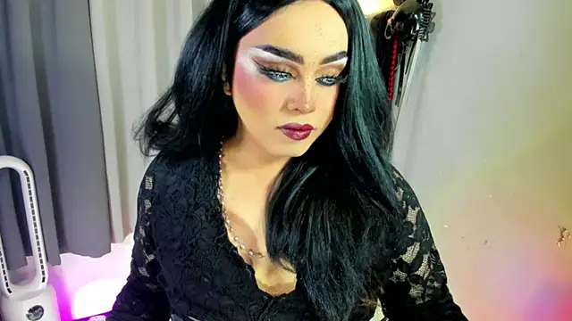 Snapshot of MagnaCumLoader17 chatting on November 24, 11:49 pm MagnaCumLoader17 online show from November 24, 11:49 pm