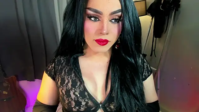 Snapshot of MagnaCumLoader17 chatting on January 8, 9:43 pm MagnaCumLoader17 online show from January 8, 9:43 pm