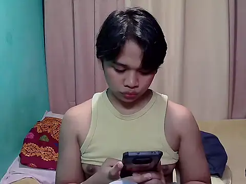 Snapshot of pinaymorena_zeinab chatting on July 24, 9:05 am pinaymorena zeinab online show from July 24, 9:05 am