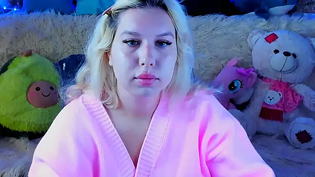 ChloeRicc online show from September 21, 9:14 am