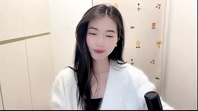 Rosalind xixi online show from October 25, 3:01 pm