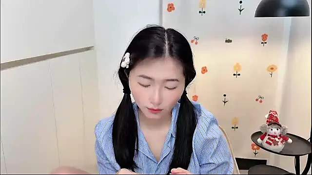 Rosalind xixi online show from April 17, 1:52 am