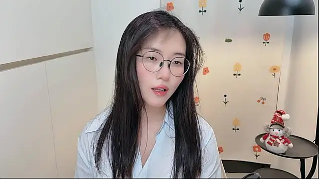 Rosalind xixi online show from May 5, 2:42 pm